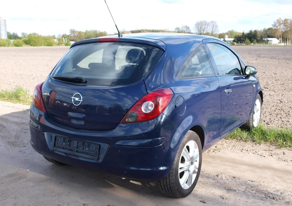 Opel Corsa cena 15900 przebieg: 167000, rok produkcji 2009 z Góra małe 781